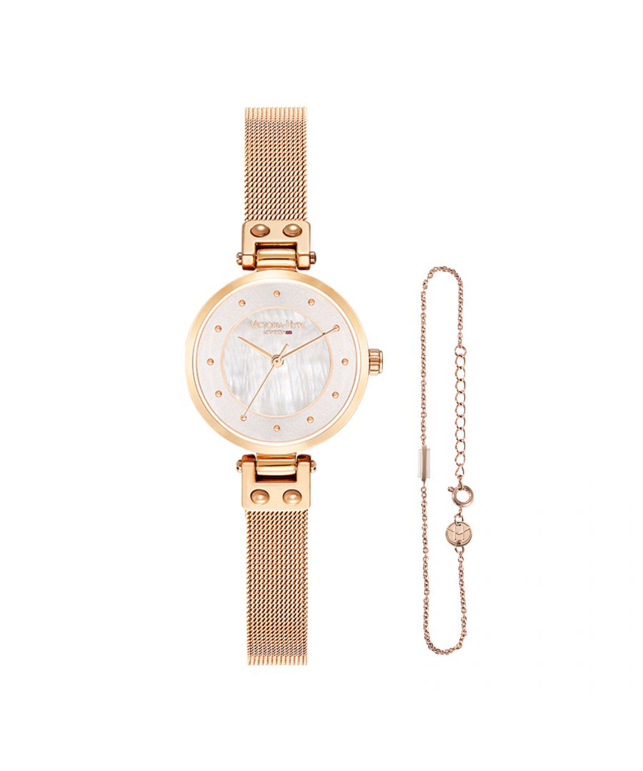 The Princess Charlotte watch from Victoria Hyde London is the epitome of feminine chic. Inspired by the metropolis of London, this watch brings a piece of London street style to your home. At the same time, the minimalist watch classic has been reinterpreted in this model and the center of the dial is decorated with mother-of-pearl in the form of a circle. The mother-of-pearl dial with rose gold idizies and sunray finish and rose gold idizies reflects the light, making the watch a real eye-catcher.\nMovement：Miyota 2035\nCase material: brass\nGlass: mineral glass\nCase diameter: 28mm\nCase thickness：7.5mm\nWatch strap width : 10 mm