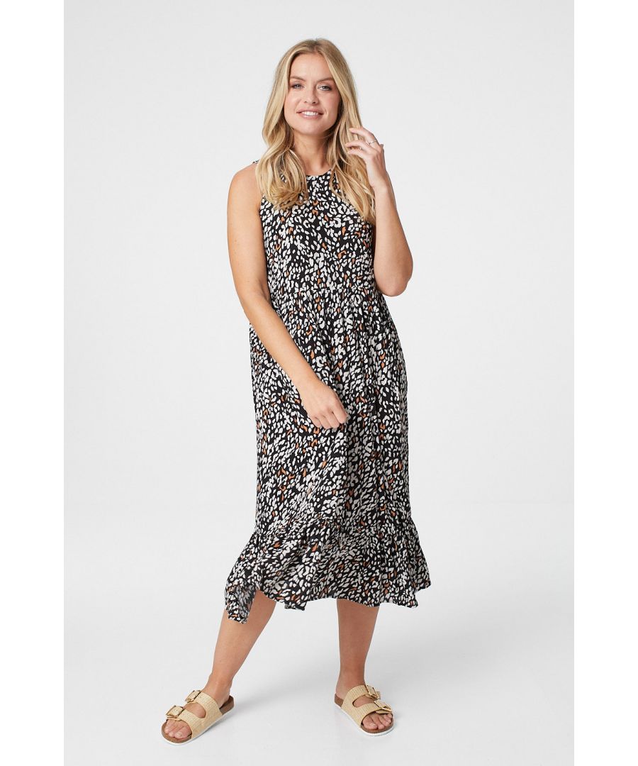 Add a bold printed dress to your collection with this smock dress. With a round neck, a sleeveless fit and a tiered midi skirt. Pair with flat sandals and a denim jacket for a weekend ready outfit.