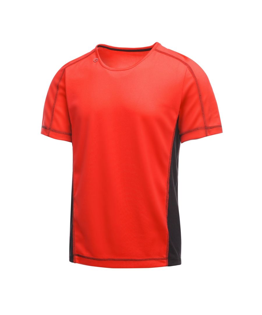 100% polyester. Mens short sleeve t-shirt. Lightweight Isovent pique fabric with natural stretch helps to keep you cool and dry by efficiently wicking sweat to the surface. An  finish keeps you feeling fresher for longer. Made with ergonomic, flat seams and no labels to give â€˜no rubÂ´ active comfort. Streamline panelling gives a high energy look. A compact earphone loop helps to keep you in the zone. Regatta Activewear Mens sizing (chest approx.): XS (36in/92cm), S (38in/97cm), M (40in/102cm), L (42in/107cm), XL (44in/112cm), XXL (47in/119cm), XXXL (50in/127cm), XXXXL (53in/134.5cm).