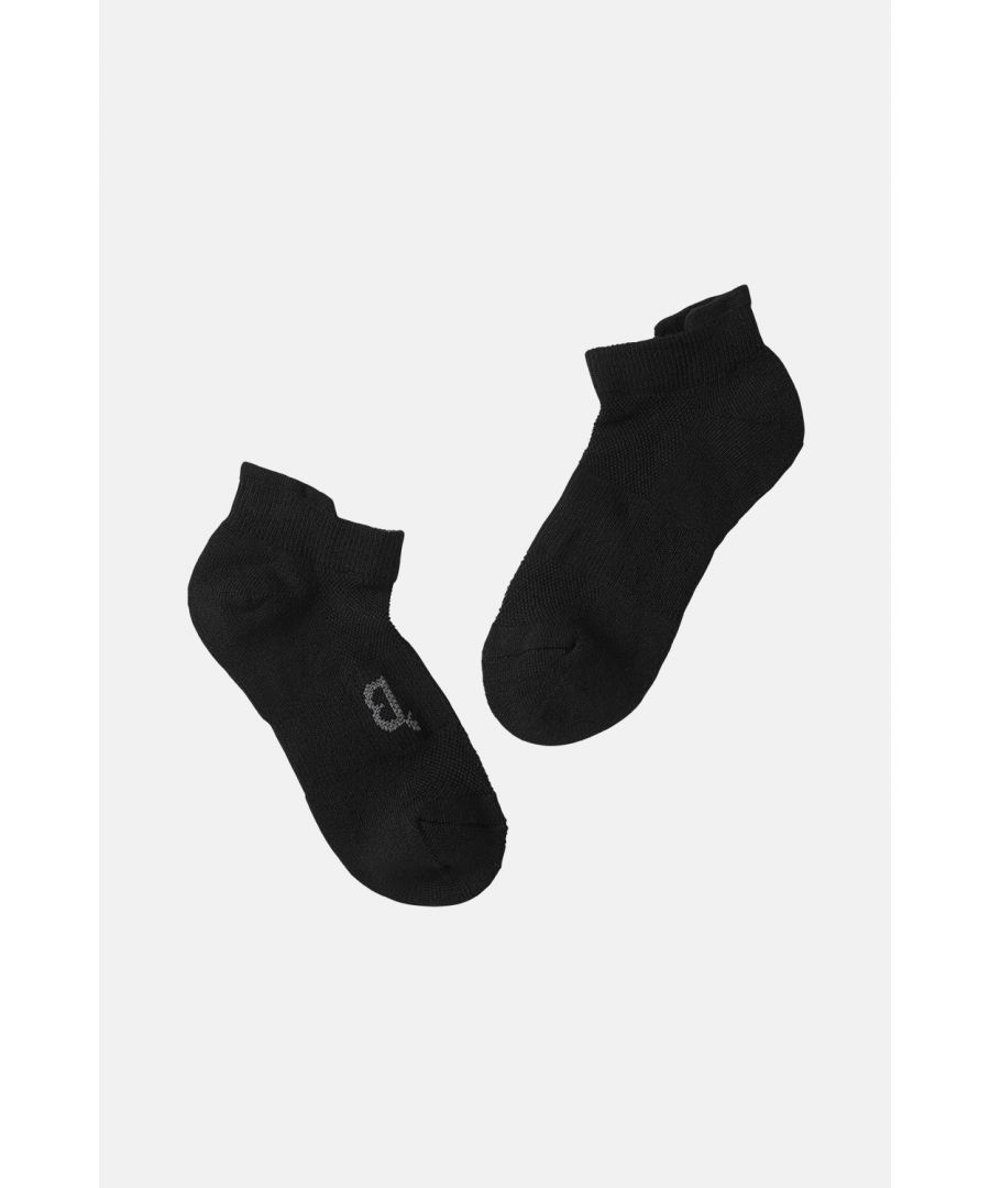 The Active Sports Sock  Padded, Moisture-Wicking Mesh Compression. Designed To Make You Push Even Harder, Our Women'S Active Sports Sock Takes You That Step Further. Our Unique Bamboo Blend Is Naturally Comfortable And Moisture-Wicking, So You Stay Fresh While Working Out.