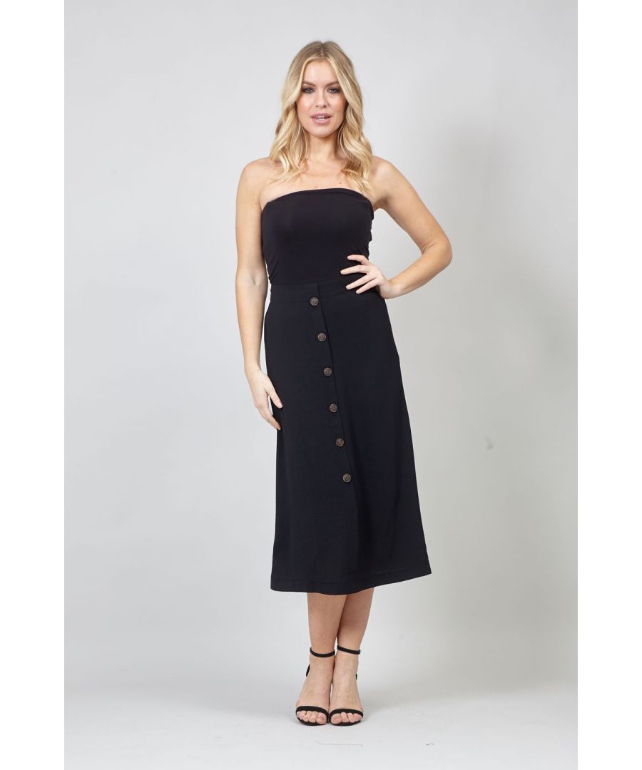 Get set for summer in this fashionable button down midi skirt. It has a high waist with an elasticated back, a button detail front an a straight cut in a midi length. Tuck in a t-shirt and wear with heels.