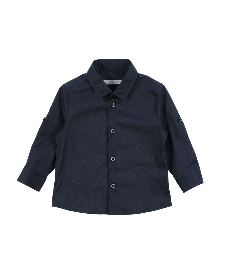 plain weave, logo, basic solid colour, front closure, button closing, long sleeves, buttoned cuffs, classic neckline, no pockets, wash at 30° c, dry cleanable, iron at 110° c max, do not bleach, do not tumble dry, stretch, small sized