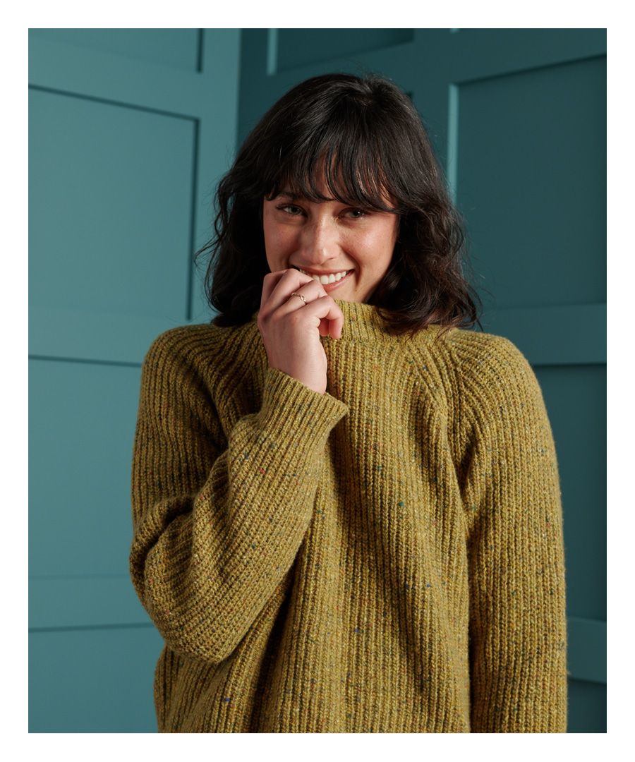 Wrap up and get a sophisticated look this season with the Freya Tweed Crew Jumper, designed to be elegant and cozy. Style with your favourite jeans, or a flowy skirt for a unique look.Crew necklineCable knitSignature logo patch