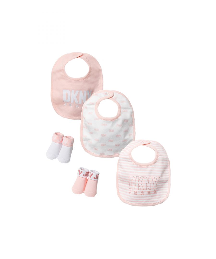 This adorable DKNY Jeans five-piece set includes three baby-pink, printed bibs with the DKNY Jeans logo and two pairs of baby-pink socks. This gift set is cotton keeping your little one comfortable. This would make a sweet gift for the little one in your life!
