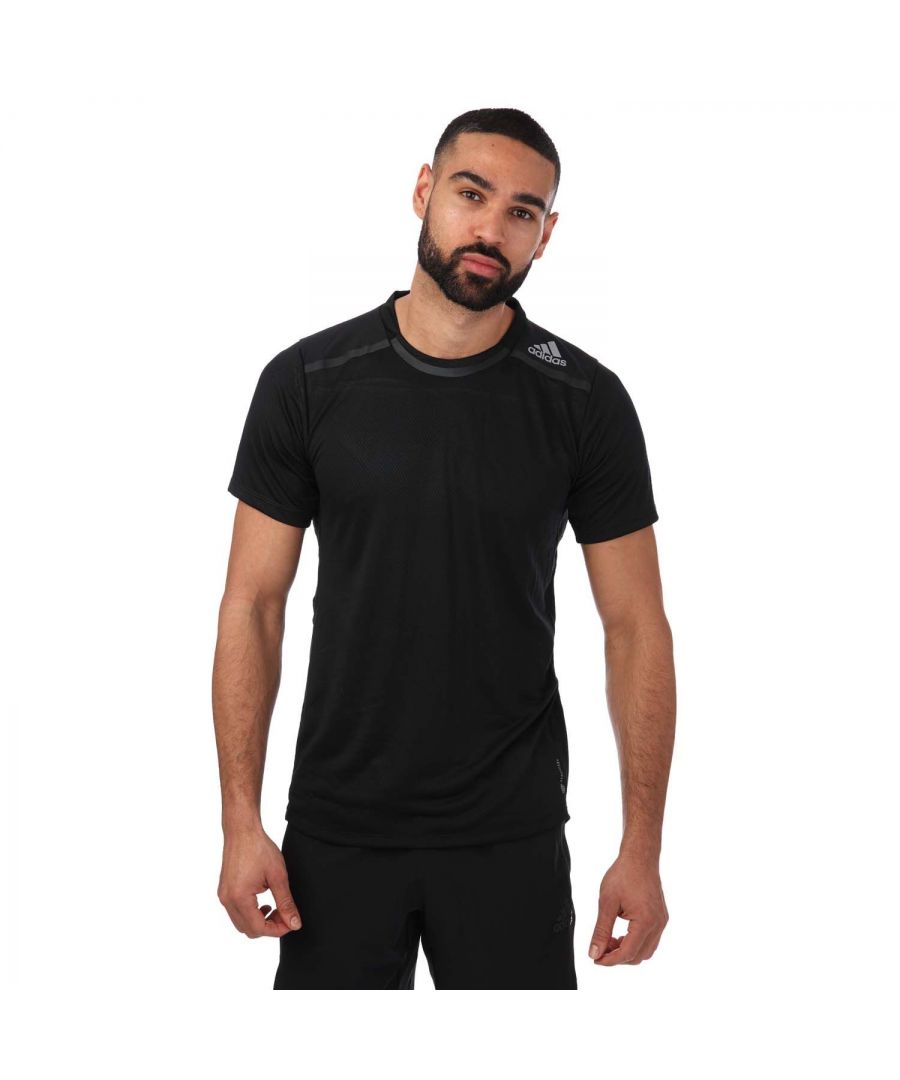 Mens adidas Designed for Training Workout Training T- Shirt in black.- Crewneck.- Short sleeves.- Mesh underarm panel.- Moisture-absorbing AEROREADY.- Slim fit.- 100% Polyester (Recycled).- Ref: HE5441