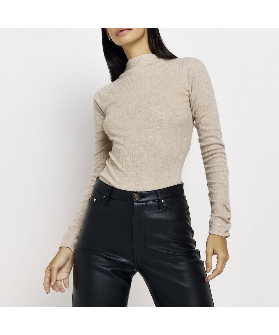 > Brand: River Island> Department: Womens> Type: Blouse> Style: Basic> Material Composition: 80% Polyester 20% Viscose> Material: Polyester> Size Type: Regular> Fit: Regular> Sleeve Length: Long Sleeve> Neckline: High Neck> Occasion: Casual> Pattern: Solid> Season: AW22