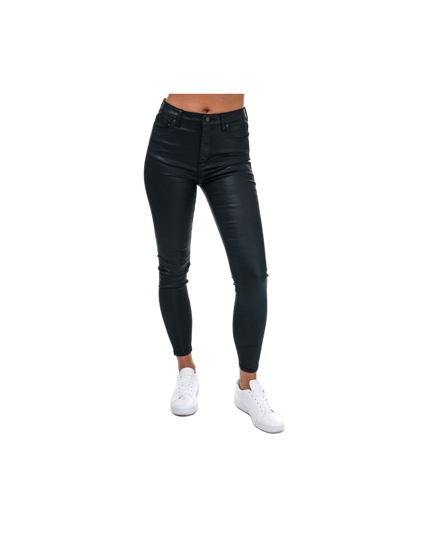 Superdry skinny jeans met hoge taille voor dames, gewaxt marineblauw.<br /><br />- Model met vijf zakken. <br />- Ritssluiting met knoop.<br />- Kenmerkende logopatch.<br />- Kenmerkend logolabel.<br />- Riemlussen.<br />- Gewaxte afwerking.<br />- Skinny pasvorm.<br />- Korte binnenbeenlengte ca. 76 cm <br />- 59% modal 40% polyester 1% lycra. Wasmachinebestendig.<br />- Ref: W7010146A4XP<br /><br />De afmetingen zijn slechts bedoeld als richtlijn.