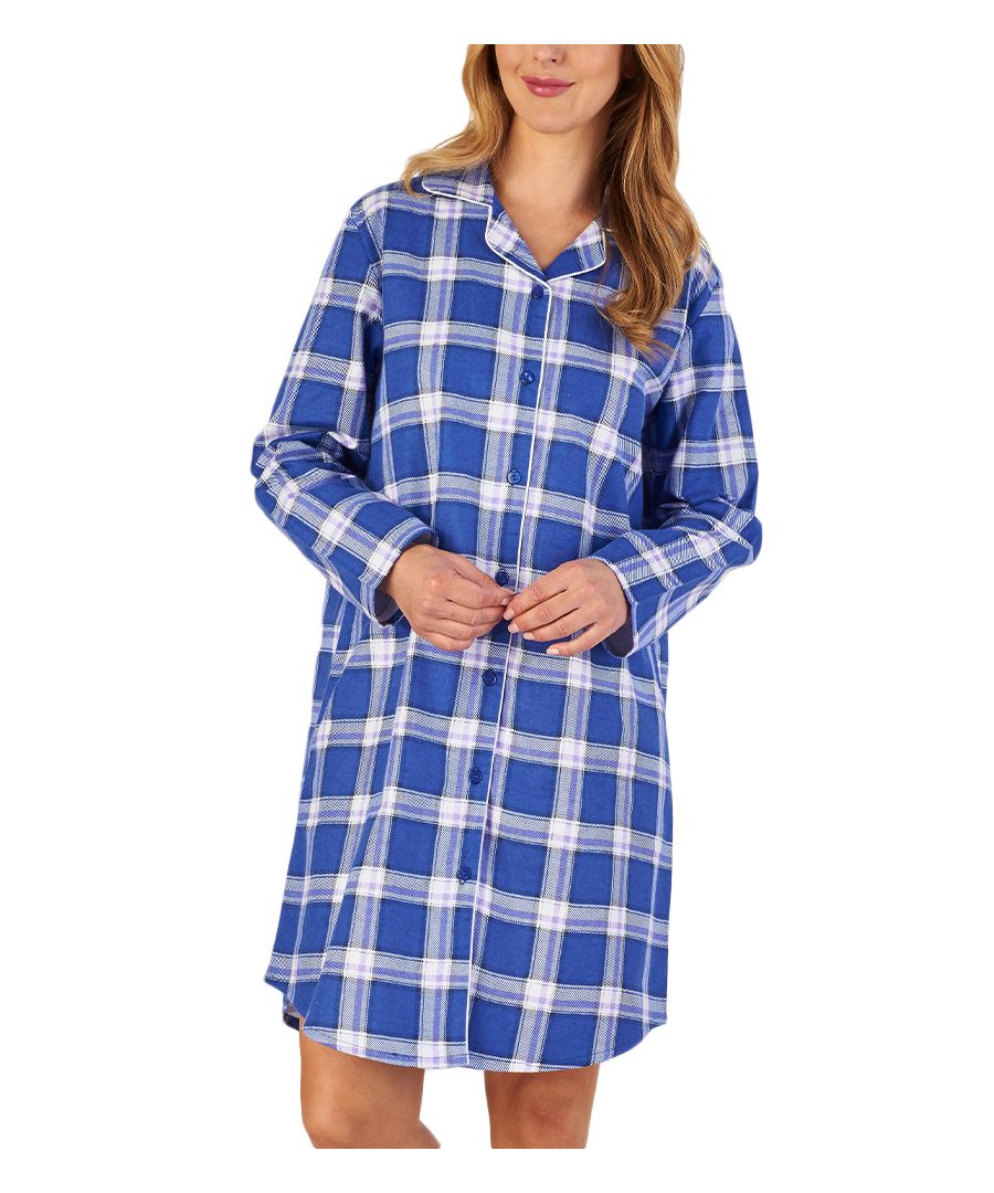 Gorgeous soft cotton check nightshirt with long sleeves. Tailored style with button down front and collar. Piping details on trim and a curved hem. Size Guide: S/M (10/12), M/L (12/14), XL/2XL (16/18), 3XL/4XL (20/22).