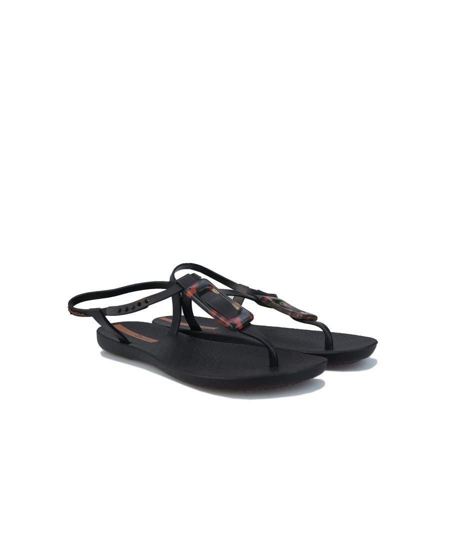 Womens Ipanema BUCKLE Sandals in black.- Synthetic upper.- T-bar strap upper featuring a tortoiseshell effect buckle detail. - Adjustable  popper fastened ankle strap. - Soft  wave footbed with a more feminine silhouette.- Detail to the T-bar strap.- Synthetic upper  lining and sole.- Ref: BUCKLE