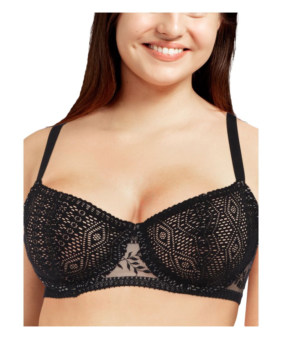 Passionata by Chantelle showcases a gorgeous lace design in the Holala range. This half cup balcony bra is underwired for uplift and support; meanwhile the non padded cups allows you to show off your natural shape. Hook and eye fastening and adjustable straps provides you with the perfect fit.