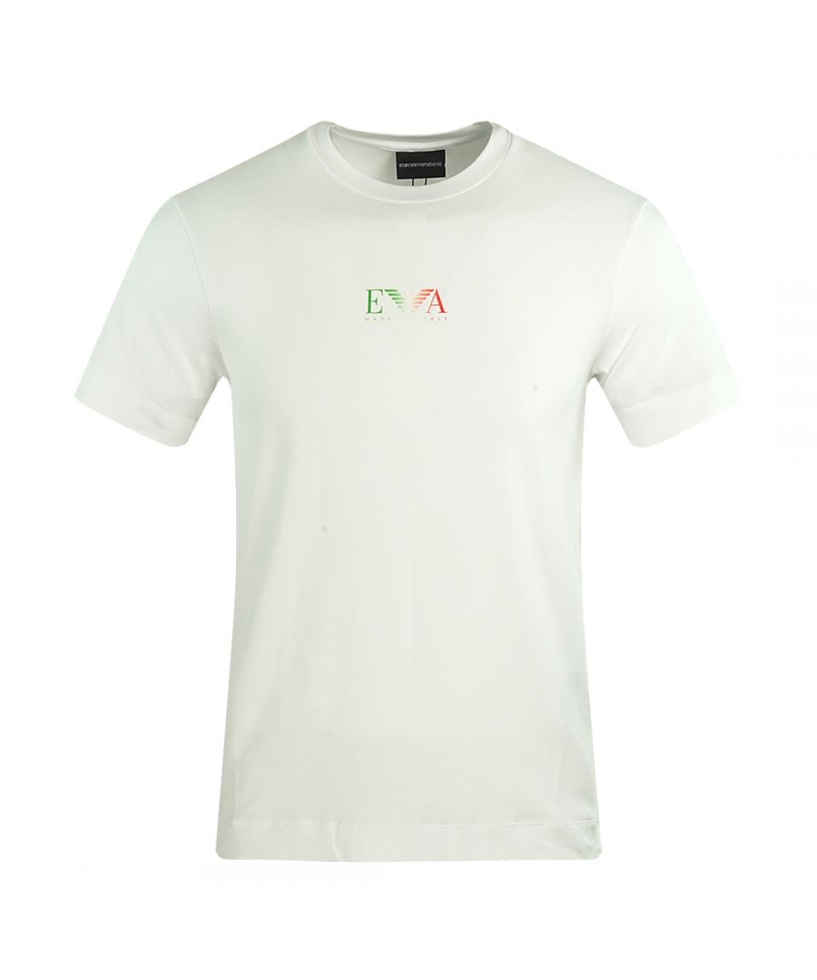 Wit T-shirt van Emporio Armani EA Italiaanse vlag. Emporio Armani wit T-shirt met korte mouwen. Logo op de voorkant van het T-shirt. 94% katoen, 6% elastaan. Zichtbare Emporio Armani-logo's. Stijl: 6H1T71 1J11Z 0100
