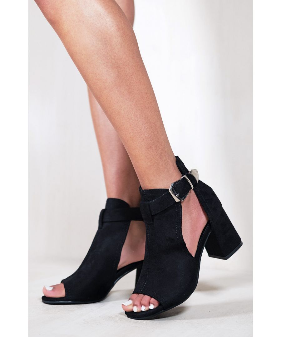 'Lisa' Block Heels