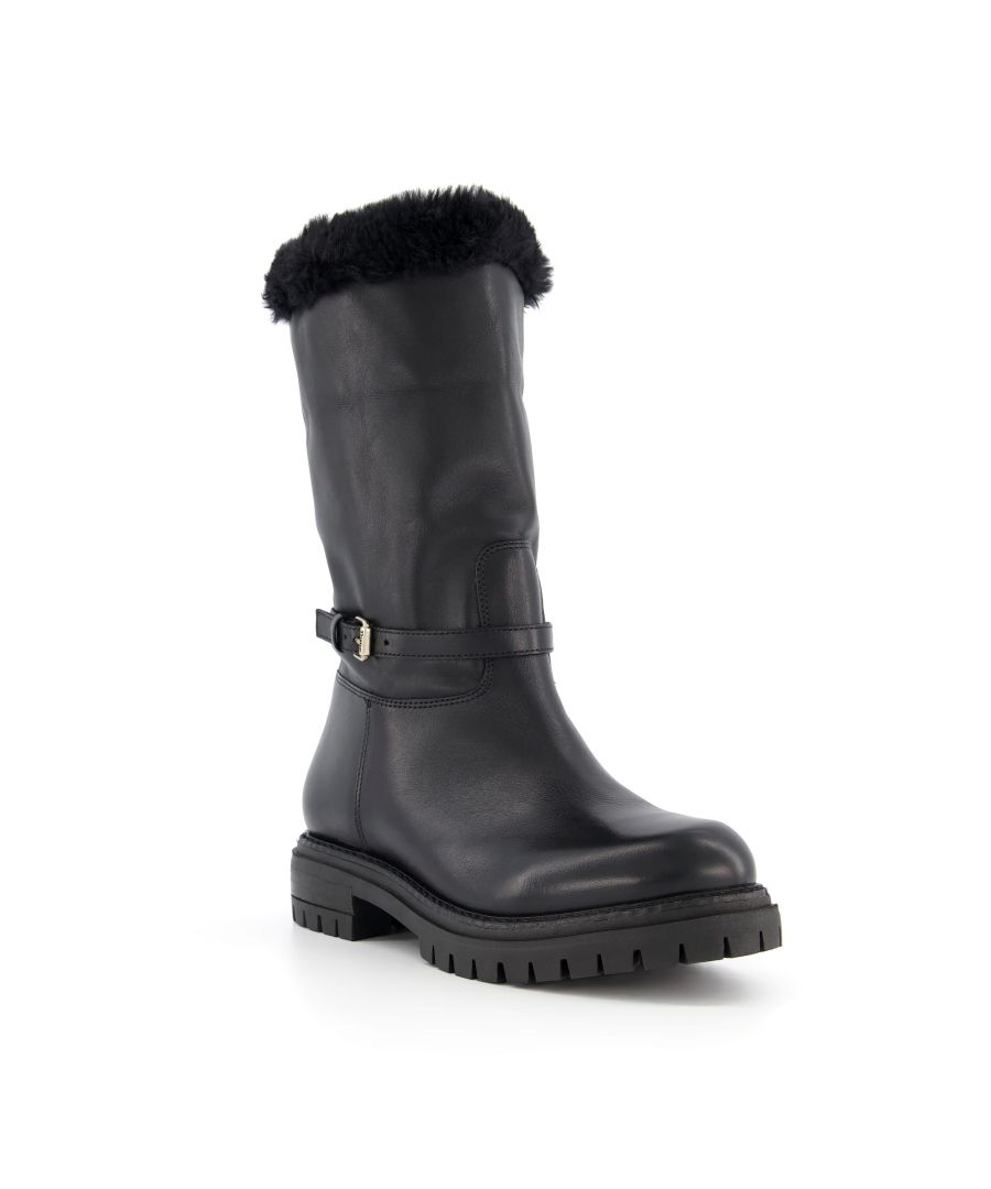 Winter walks call for a warm, practical pair of calf length boots. Made from premium Brazilian leather these can be worn up or turned down to reveal more of the faux fur lining