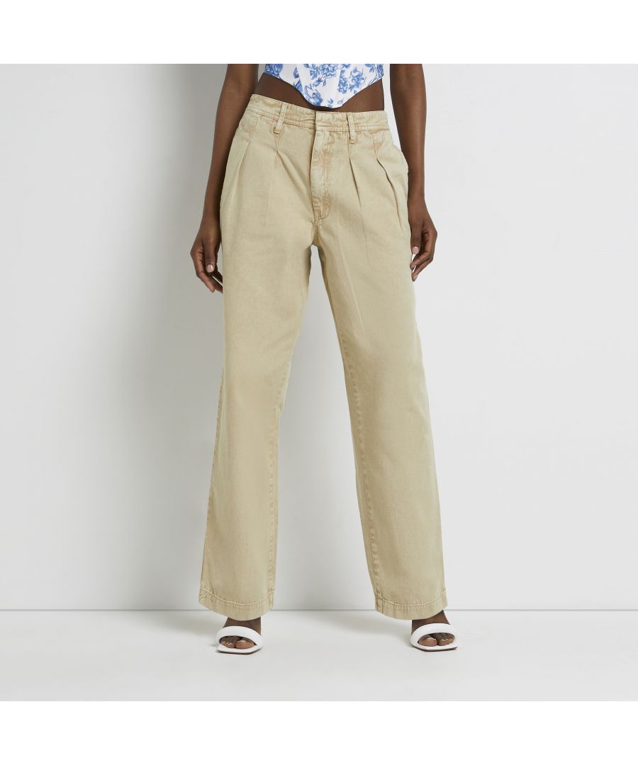 > Brand: River Island> Department: Women> Material: Cotton> Material Composition: 100% Cotton> Type: Trousers> Style: Chino> Size Type: Regular> Fit: Regular> Occasion: Casual> Season: SS22> Pattern: No Pattern> Leg Style: Tapered> Closure: Button> Rise: Mid (8.5-10.5 in)> Front Type: Pleated