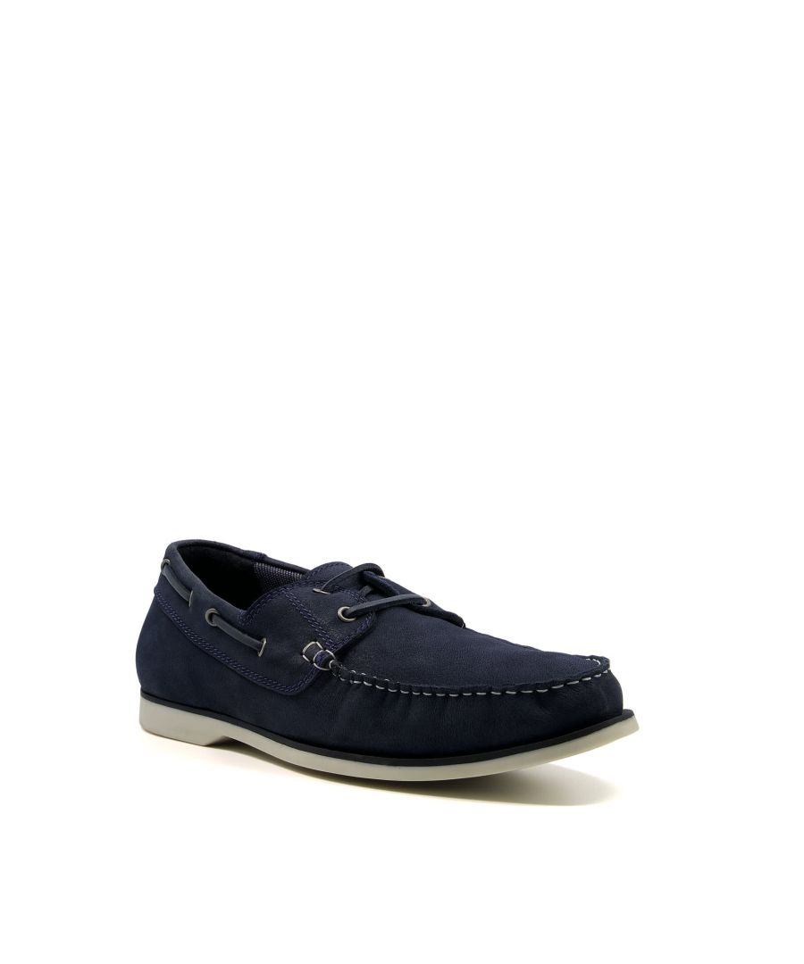Classic and comfortable ' our favourite combination. These boat shoes are perfect for summertime, with a leather upper, contrast stitching and tonal laces.