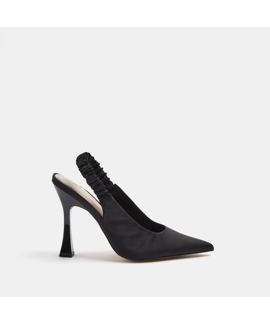 > Brand: River Island> Department: Women> Colour: Black> Type: Heel> Style: Strappy> Size Type: Regular> Material Composition: Upper: Textile, Sole: Rubber> Material: Textile> Upper Material: Textile> Occasion: Party/Cocktail> Season: AW22> Closure: Slip On> Toe Shape: Open Toe> Shoe Width: Standard> Heel Style: Stiletto> Heel Height: High (7.6-10 cm)
