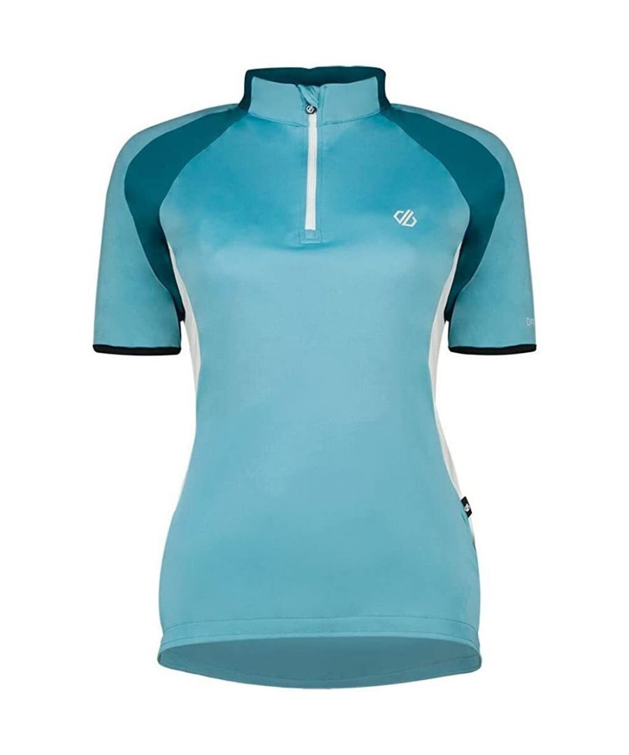 Fabric: Polyester, Q-Wic. Design: Colour Block, Logo. Anti-Bacterial, Anti-Odour, Breathable, Lightweight, Moisture Wicking, Quick Dry, Reflective Detail, Side Panels. Neckline: High-Neck. Sleeve-Type: Short-Sleeved. Pockets: 2 Compartment Pockets, 1 Security Pocket. Fastening: Half Zip, Zip Guard. Hem: Part Elasticated, Scooped.