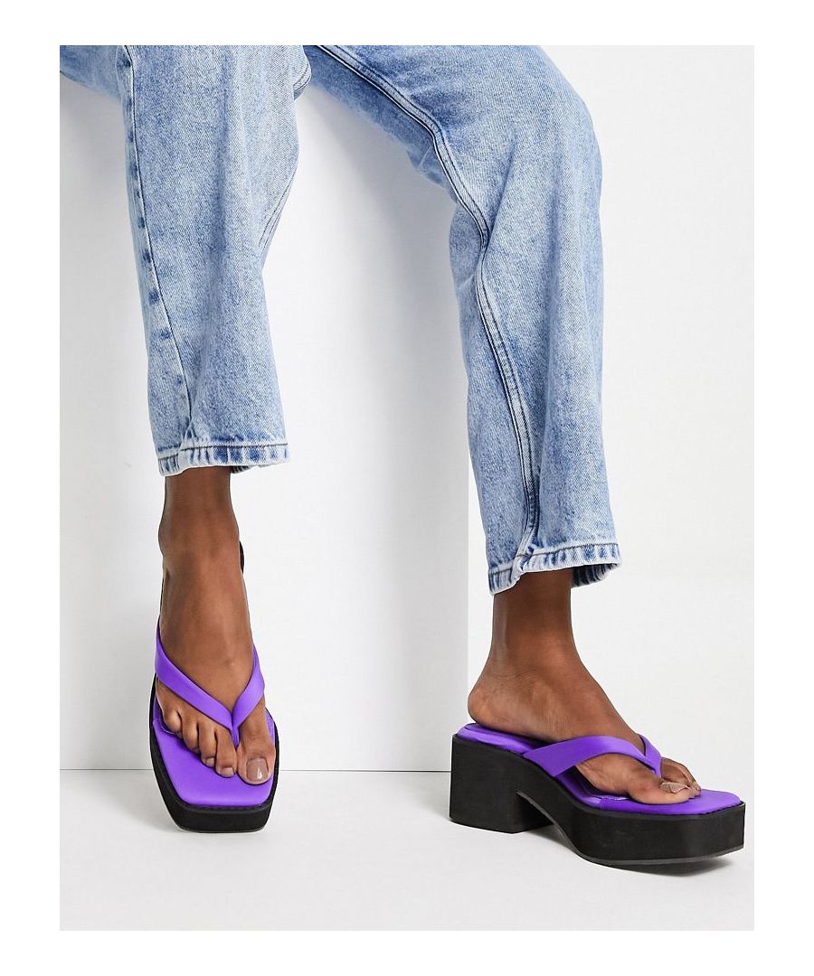 Sandals by Topshop Love at first scroll Slip-on style V-Shaped strap Toe post Platform sole Mid block heel  Sold By: Asos
