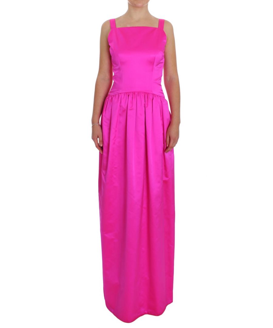 Dolce & ; Gabbana Gorgeous brand new with tags, 100% Authentic DOLCE & ; GABBANA pink silk full length sheath dress Model : Full length sheath Color : Pink Back zipper closure Logo details Made in Italy Material : 100% Silk