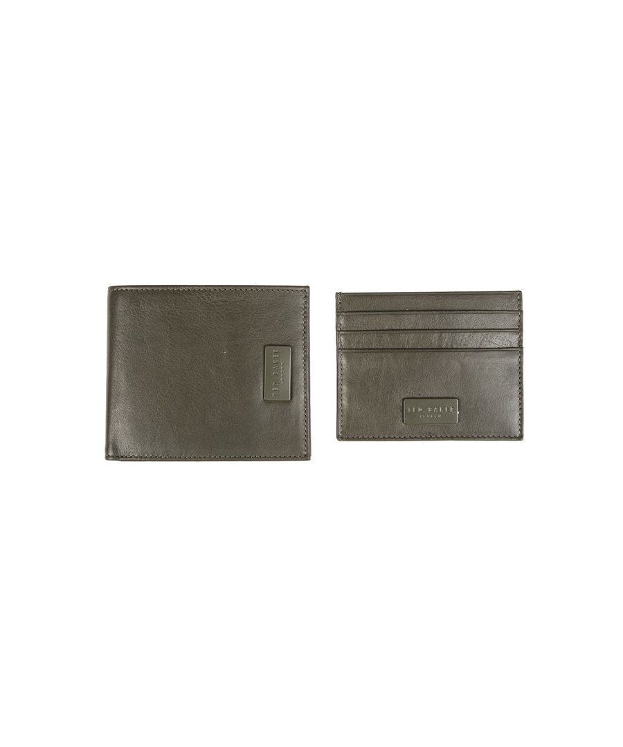 Mens green Ted Baker bifold & card wallet, manufactured with leather. Featuring: eight card sections, note compartment, card wallet and presentation box.