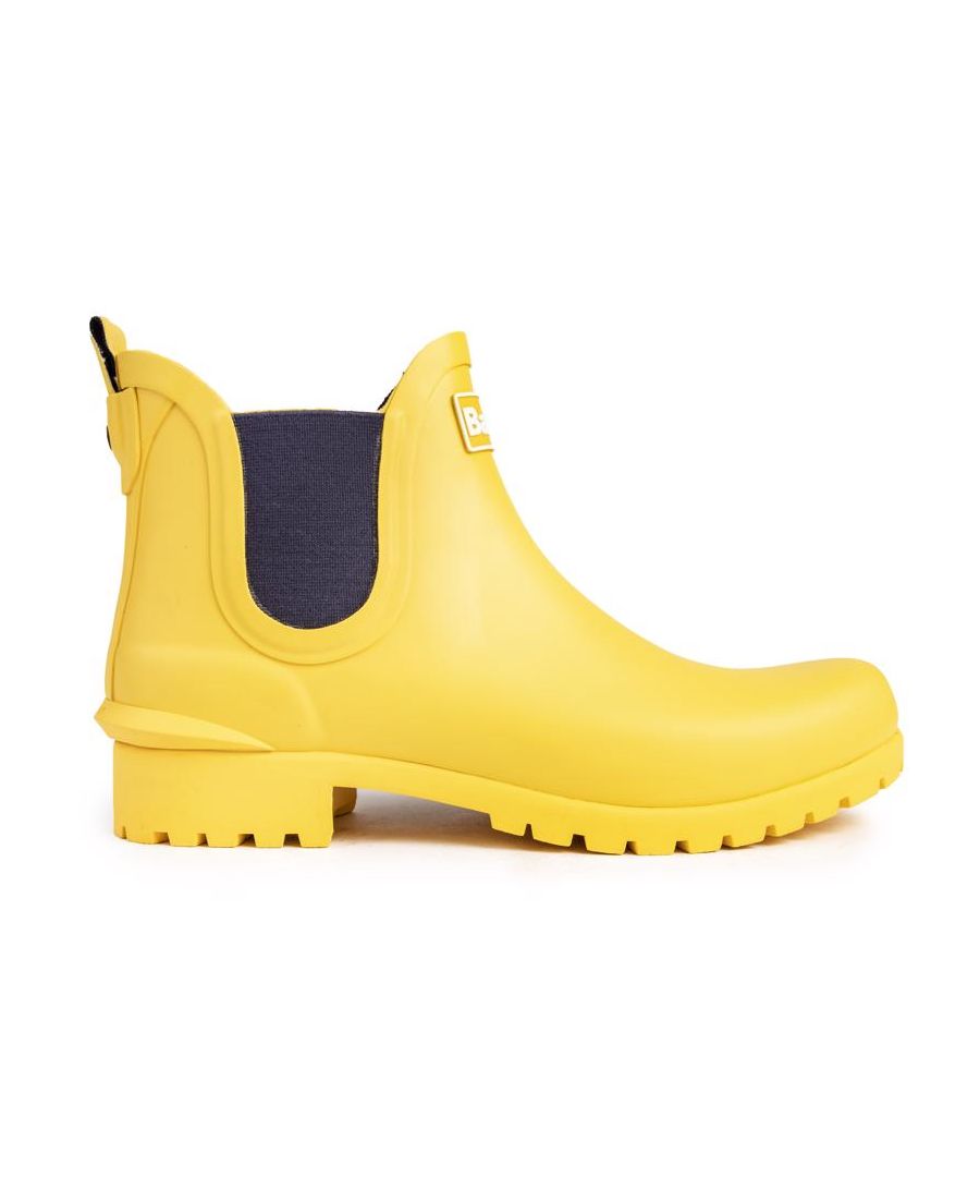 Keep Your Feet Dry And Warm With These Wow Yellow Barbour Wellies. Crafted From High Quality Rubber, With Black Gussets These Boots Feature The Famous Branding, Tartan Print, Approx 2cm Heel, Textile Lining And Padded Sock For Added Comfort.