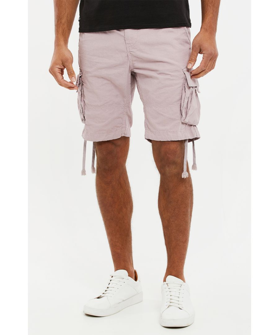 These cotton, regular fit cargo shorts from Threadbare feature a drawcord hem, front and back pockets and two additional cargo pockets. A great addition to your summer wardrobe. Other colours available.