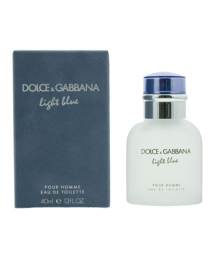 Light Blue Pour Homme by Dolce & Gabbana is a citrus aromatic fragrance for men. Top notes: Sicilian mandarin, juniper, grapefruit, bergamot. Middle notes: rosemary, Brazilian rosewood, pepper. Base notes: musk, oakmoss, incense. Light Blue Pour Homme was launched in 2007.