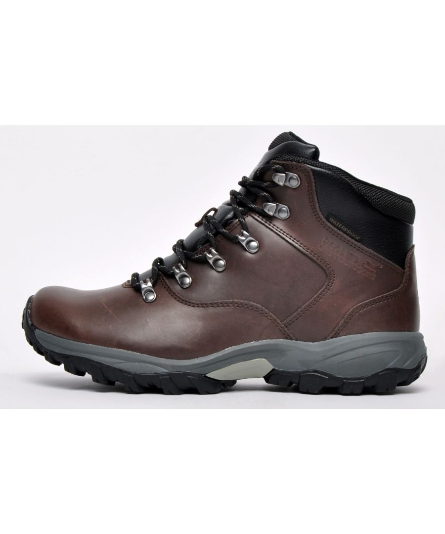 The men's Bainsford Hiking Boot is a classic, weatherproof hiking boot packed with protective features for lasting comfort on the fells. The smooth coated uppers use water shedding Hydropel technology with a waterproof/breathable Isotex membrane to keep feet dry inside and out. Rubber overlays protect against snags and bumps while a ski hook fastening and deep padded collar give a supportive fit. Our lightweight rubber sole with EVA shock pads offers superb underfoot comfort and fatigue reduction on uneven terrain. Weighs 545 grams.