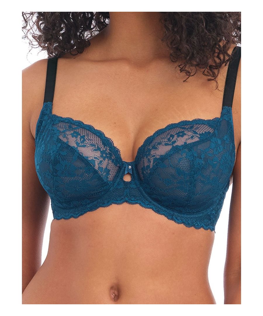 Give your lingerie collection that overdue refresh with the Offbeat range from Freya. The plunge style low neckline allows you to show off your natural cleavage without the push up effect. The underwired cups and adjustable straps provide the perfect fit for all day comfort