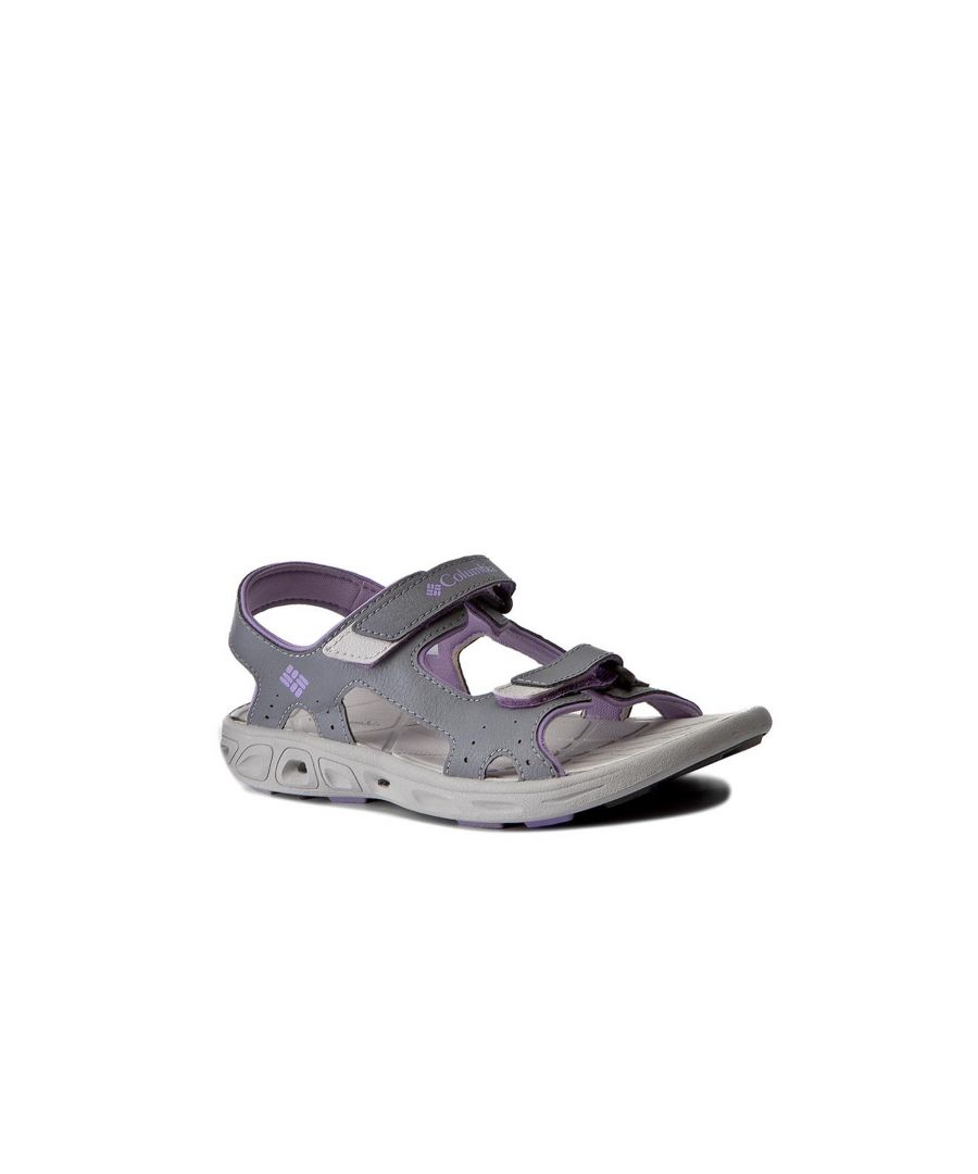 These comfortable and lightweight strap sandals are the perfect fit for kids being active outdoors in sunny weather with a quick-drying upper, cushy midsole, and advanced traction.