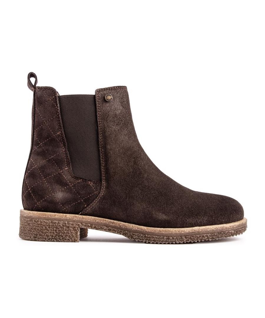 Keep Your Looks On Point And Stylish, With These Comfortable And Timeless Barbour Carla Chelsea Boots. With A Smooth Brown, Suede Upper, Comfortable Lining, Heeled Outsole And Padded Insock For Added Comfort, They're Perfect For Everyday Wear, From Town To Country And Everywhere In Between.