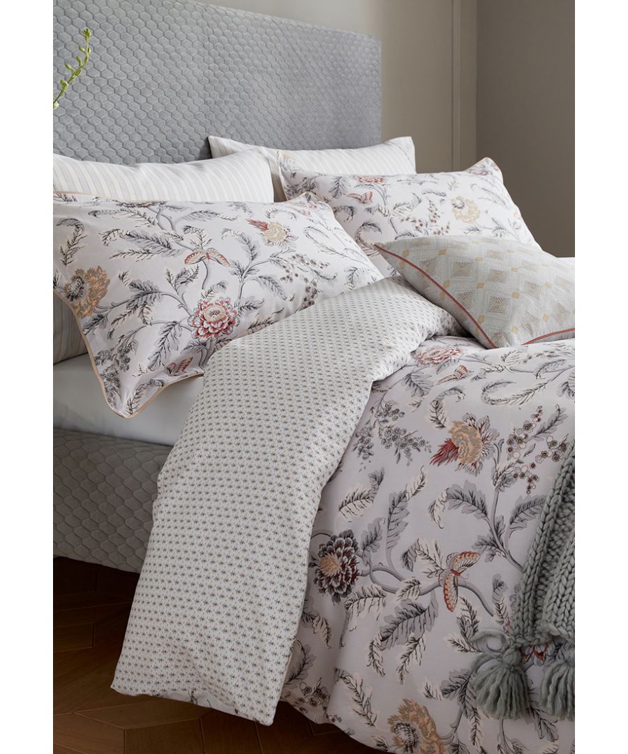 A beautifully free flowing design of trailing florals and butterflies in a colourway of classic oxford grey with rich gold highlights. The duvet set reverses to a small geo floral bud design in grey.  Made of 100% BCI cotton ensuring the cotton we use is better for the environment and for those who produce it.  Includes Pillowcase(s). Machine Washable. Made in Pakistan.