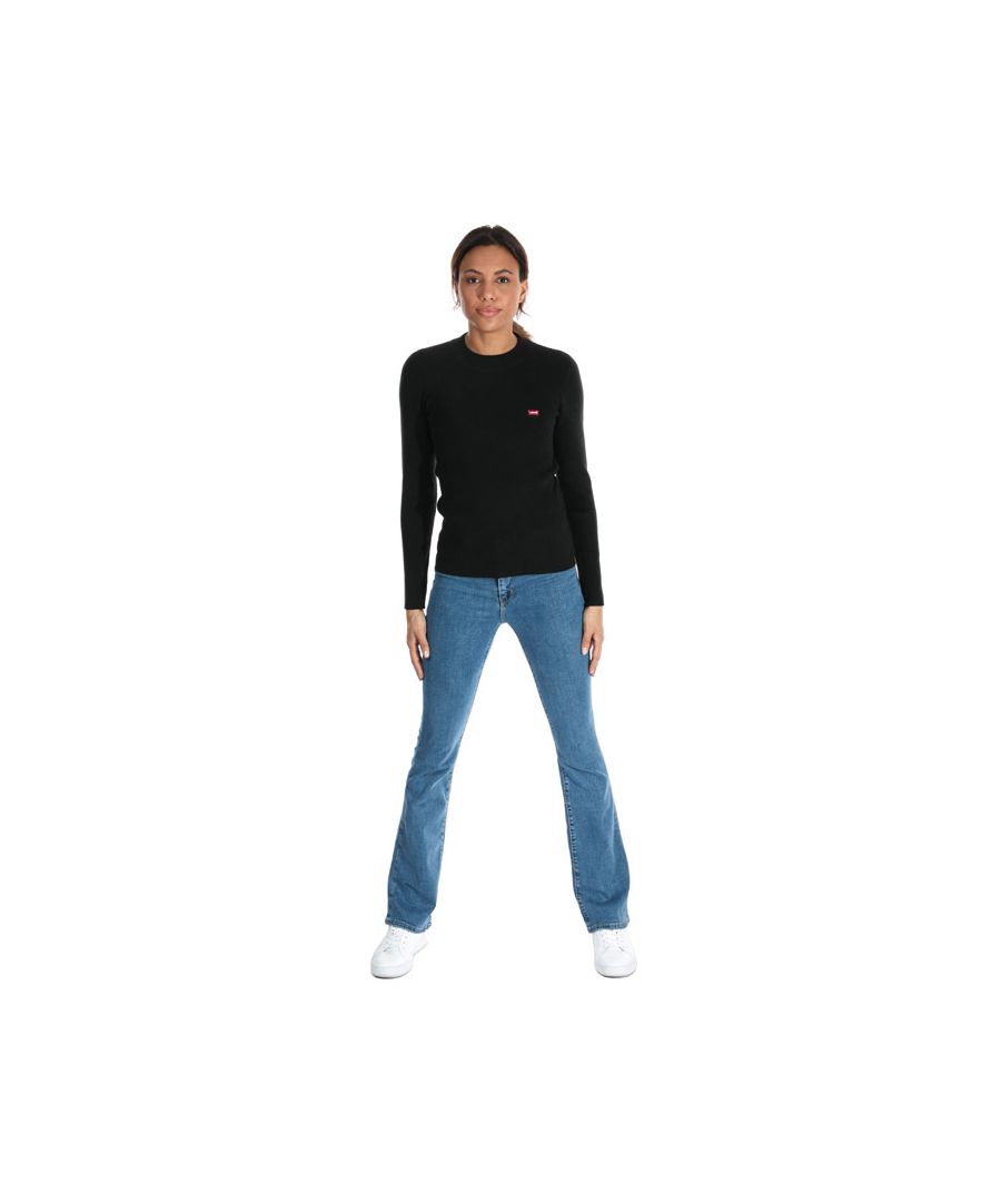 Womens Levis Rib Crew Neck Jumper in black.- Ribbed crew neck.- Long sleeves.- Rib-knit construction.- Small embroidered logo on the left chest.- Regular fit.- 51% Acrylic  36% Polyester  13% Polyamide.- Ref: 219670001