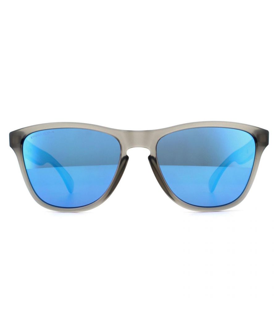 Oakley Sunglasses Frogskins XS OJ9006-05 Matte Grey Ink Prizm Sapphire Youth Fit are Oakley's classic best-selling frogskins frame now specially engineered to suit younger faces