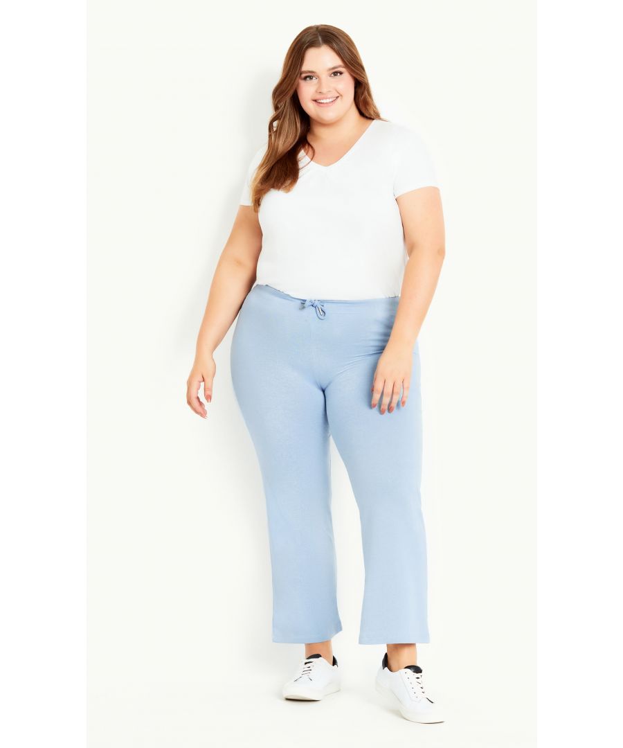 A cosy yet stylish addition to your loungewear collection, the Jogger Trouser is an off-duty staple! Offered in a chic powder blue hue and practical stretch fabrication, we can't get enough of this soft feel pair. Key Features Include:-Elasticated drawstring waistband-Soft stretch Cotton blend fabrication-Pull up style-Unlined-Relaxed slightly flared leg-Ankle length Team with a slogan tee and slides for easy at-home style.