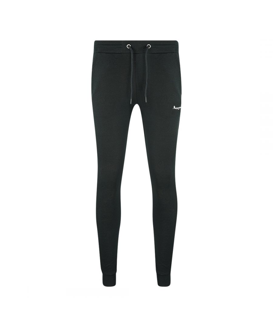 Mens Aquascutum Sweat Pants in black.- Adjustable drawstring waist.- Two side pockets.- Branded logo.- Ribbed cuffs.- Regular fit.- 100% Cotton. - Ref:PAAI0299