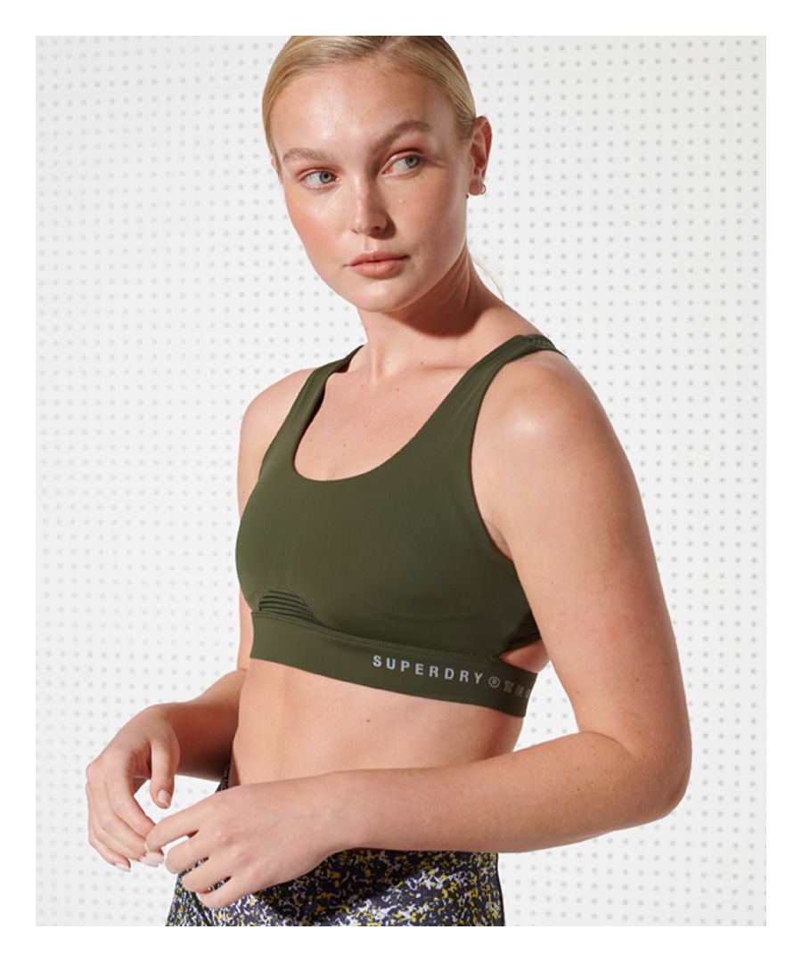 Designed with you in mind, the Training Medium Support Bra is part of our Training sports range and features a reflective Superdry logo along the hemline. This enables you to stay safe and visible during any workout this season. This bra has been made to provide medium support for your workouts this season, allowing you to train at your best for longer. Pair with your favourite gym leggings to complete the look.Fitted: A body sculpting fit, tight to the bodyShoulder strapsRemovable paddingStriped mesh back panelElasticated hemReflective Superdry logo