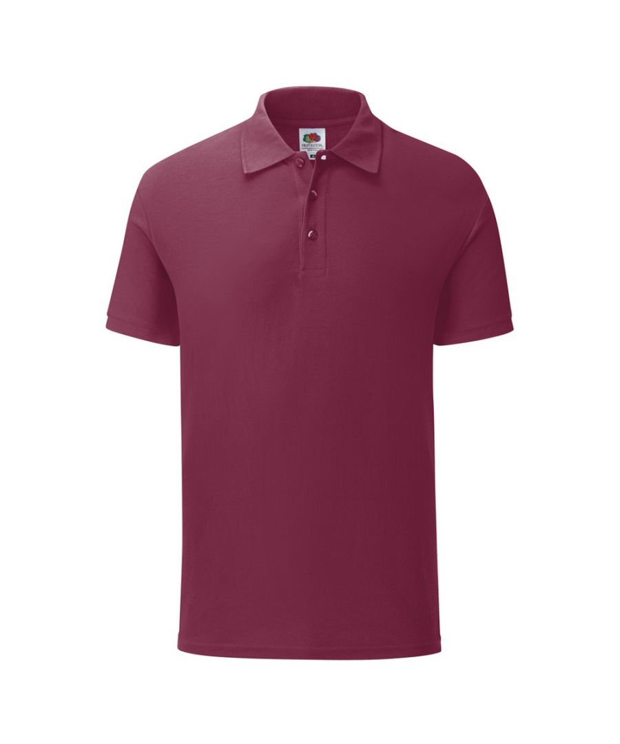 Mens tailored fit polo shirt. Ribbed collar and cuffs. Taped neck. Three self colour button placket. Materials: 65% polyester, 35% cotton.