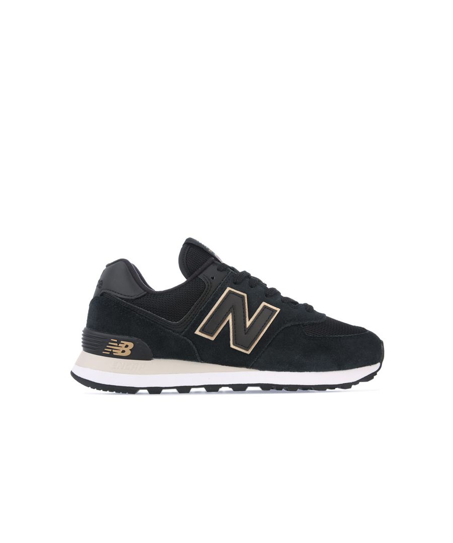 Womens New Balance 574 Trainers in black.- Suede-mesh upper.- Lace fastening. - Lightly padded ankle and tongue.- EVA midsole cushioning.- Rubber outsole. - Leather upper  Textile lining  Synthetic sole.- Ref.: WL574JB2
