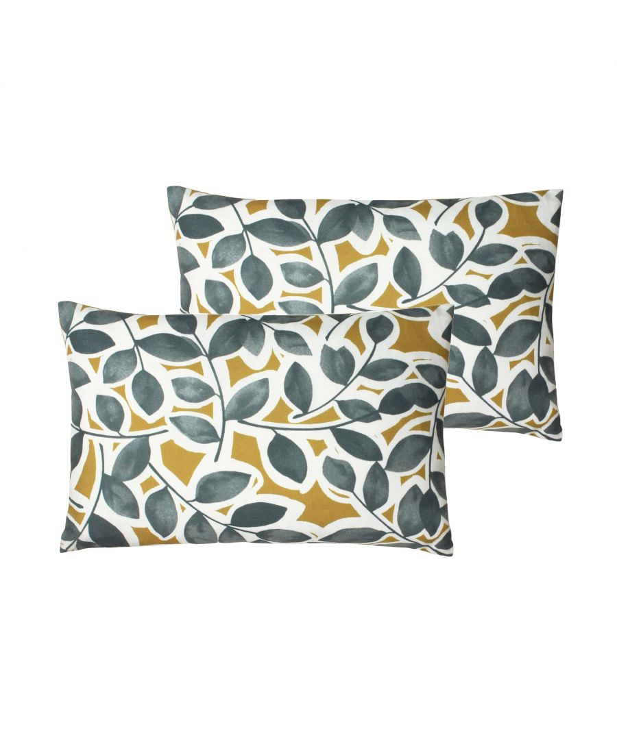 Wick brings in the tranquillity of the outdoors with its organic motif and will give any home a sophisticated feel. Complete with a plain reverse in soft velvet feel fabric, this cushions is perfect to compliment an array of textures and tones.