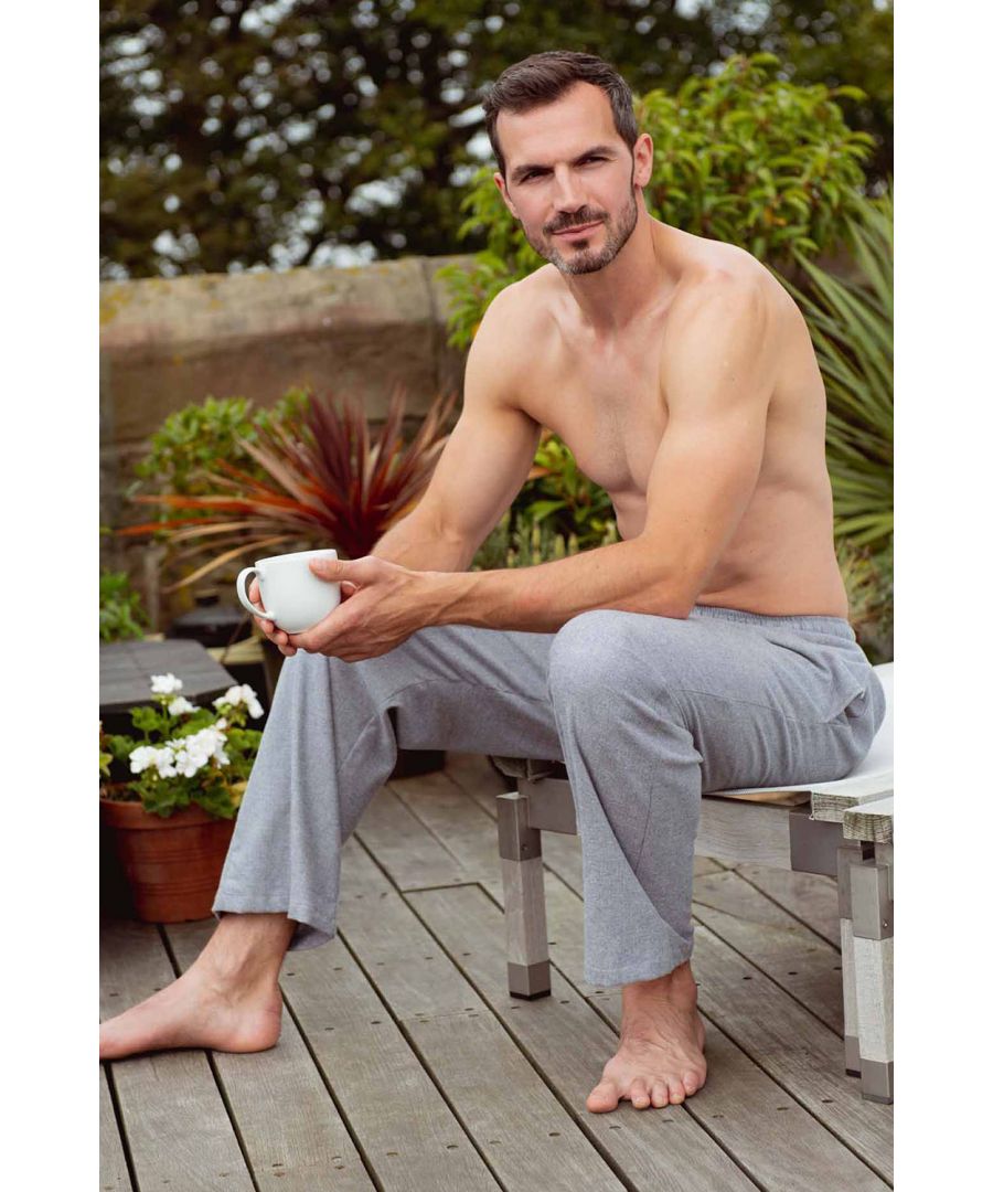 Eat, sleep, relax, repeat. These pyjama trousers provide comfort around the clock. They're made from brushed cotton which is woven to our high spec, the fibres brushed repeatedly for luxurious softness. Offered in a timelessly stylish design, they have an elastic and self-fabric tie waist, two inset side pockets and two rear patch pockets for keeping your personal items close to hand. They also feature a closed fly.  To fit leg up to 32
