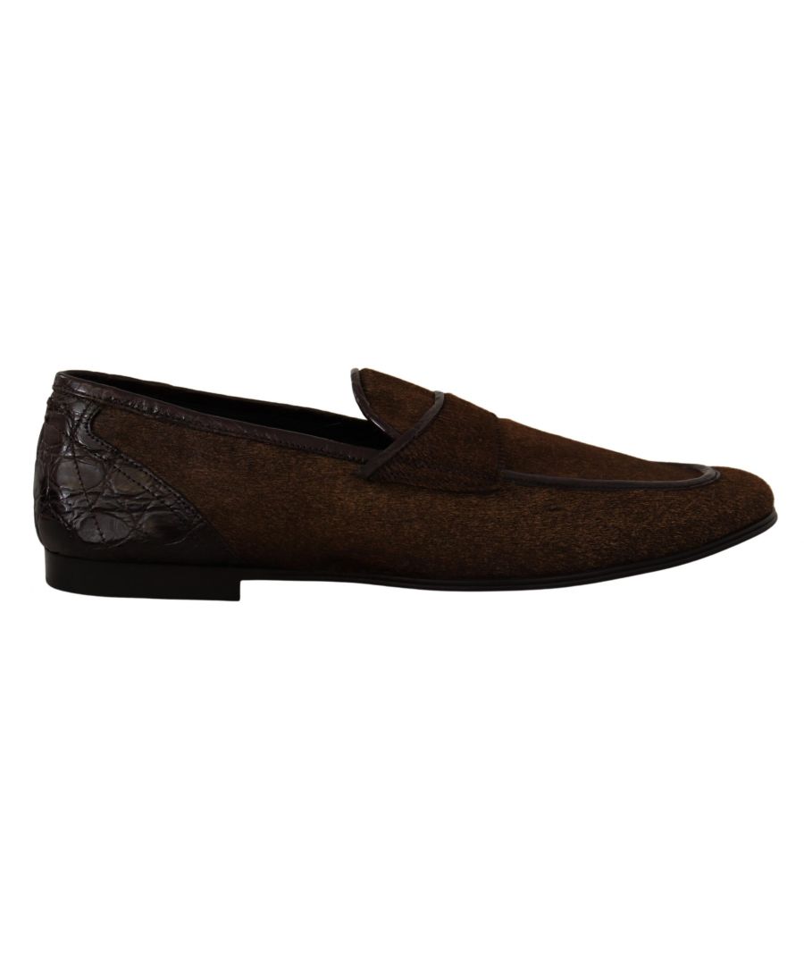 DOLCE & GABBANA\nGorgeous brand new with tags, 100% Authentic shoes\nModel: Loafers slippers\nColour: Brown\nMaterial: 40% Caiman, 60% Calf Fur Leather\nLeather sole\nLogo details\nMade in Italy