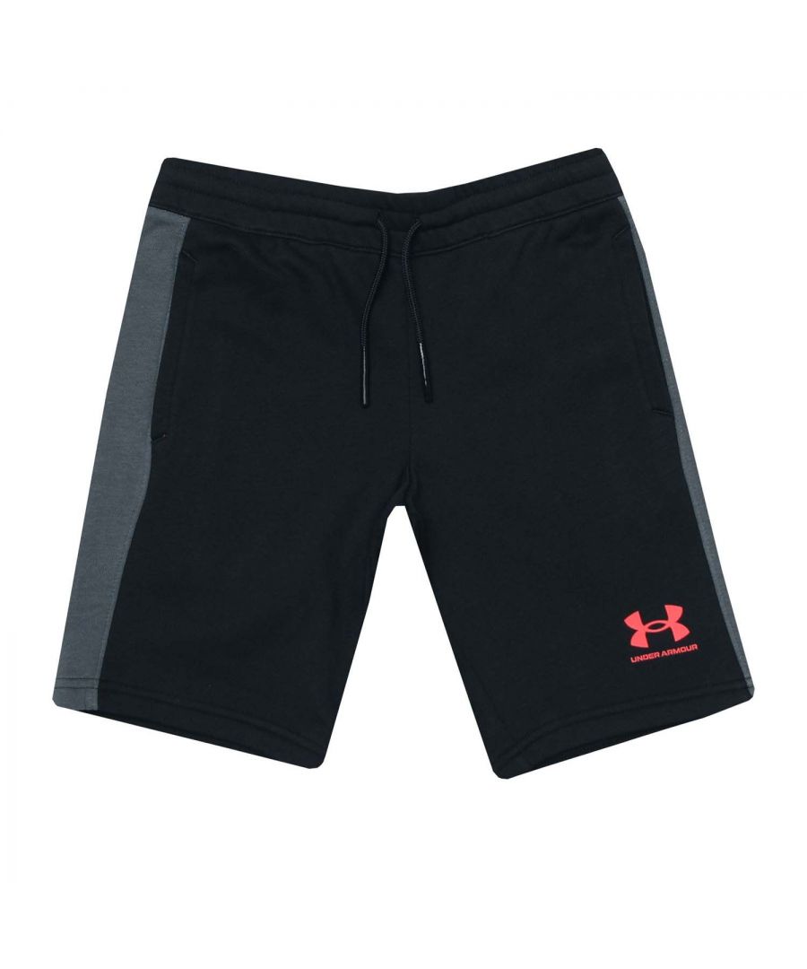 Junior Boys Under Armour VT Fleece Shorts in black.- Encased elastic waistband with external drawcord.- Open hand pockets.- Soft  brushed inside traps warmth.- Lightweight  ultra-comfortable cotton-blend fleece.- Main material: 80% Cotton  20% Polyester. Machine washable.- Ref: 1365536001J