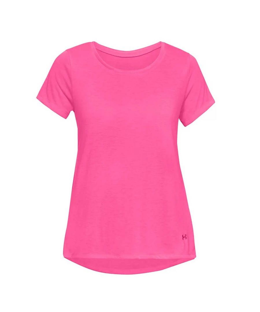 The Under Armour Womens Whisperlight Foldover T-Shirt comes made from Whisperlight fabric which offers greater stretch and recovery, ultra-soft feel and breathablity. Material wicks sweat & dries really fast. Shaped hem for enhanced coverage. Folded back with keyhole cut-out detail. Loose: Fuller cut for complete comfort. UA logo towards hem.