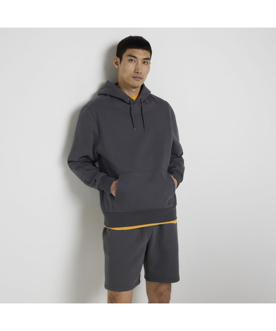 > Brand: River Island> Department: Men> Colour: Grey> Type: Hoodie> Style: Pullover> Size Type: Regular> Material Composition: 66% Cotton 34% Polyester> Occasion: Casual> Pattern: No Pattern> Material: Cotton> Neckline: Hooded> Sleeve Length: Long Sleeve> Season: SS21