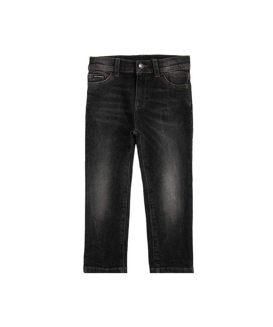 This Dolce & Gabbana Jeans in Grey, features the designer brands logo on the back of the jeans on a rubber plaque design attached to the back pocket.
