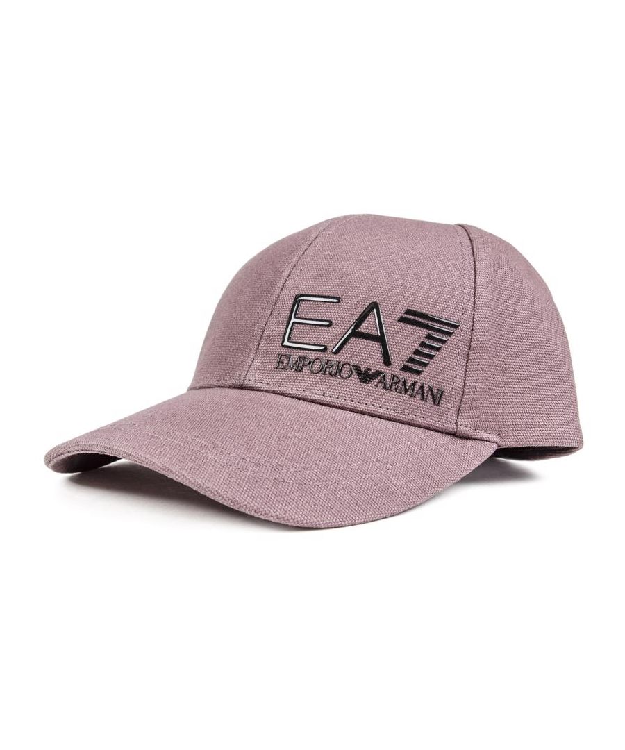 EA7 Train Core Baseball Cap is de ultieme hoed voor de moderne man. Ontworpen om op te vallen en er cool uit te zien. deze steengrijze baseballcap heeft een verstelbare snapback. siliconen branding en gebogen klep. Strak. sportief en stijlvol. het is de must-have designer toevoeging aan je outfit.