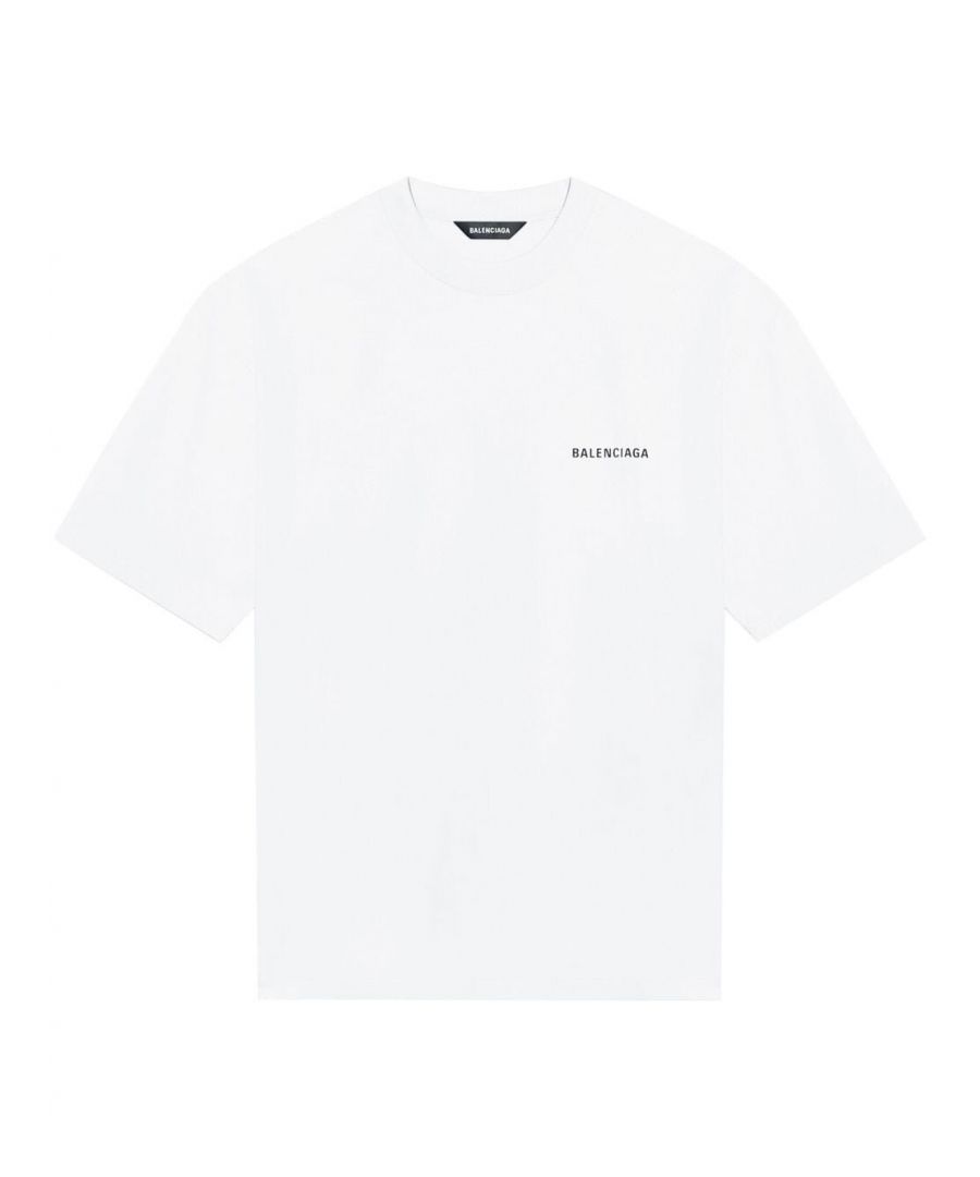 Adding a minimalist branded detail to the timeless white tee silhouette, Balenciaga crafts this short-sleeve piece from soft cotton and adorns it with a contrasting printed logo at the chest and rear.\n\n\n\nwhite\ncotton\nlogo print at the chest\nlogo print to the rear\nshort sleeves\ncrew neck\nstraight hem\n\nProduct code: 612966TIVG5