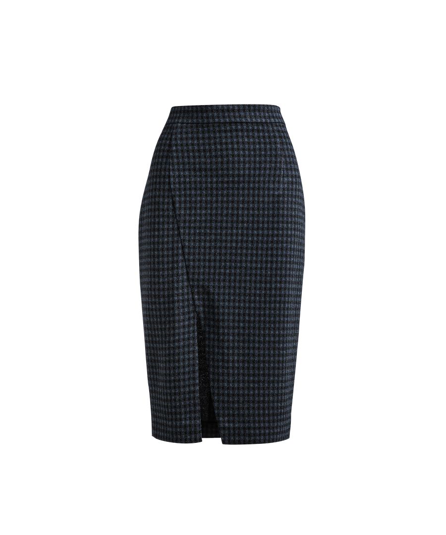 Stretch knit pencil skirt in blue check fabric with a touch of lurex. Waistband. Slit at the front which starts slightly off-centre and ends in the middle. Fastens in the back with a black metallic zip. Lined. Measurements for size 36/S (in cm): Waist-34, Hips-43, Body length-68.