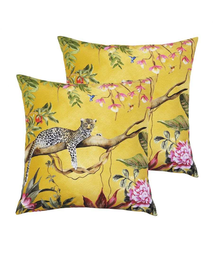 Amongst the tropical foliage, feature a striking Leopard printed on a durable water resistant polyester. The Leopard outdoor cushions are the perfect addition to your garden.